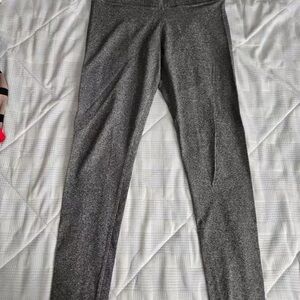 VS PINK YOGA PANTS IN HEATHER GRAY SIZE MEDIUM